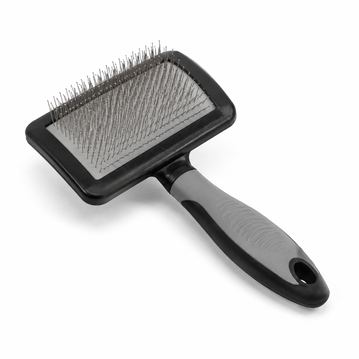 Exemple générique d’une brosse classique pour chien